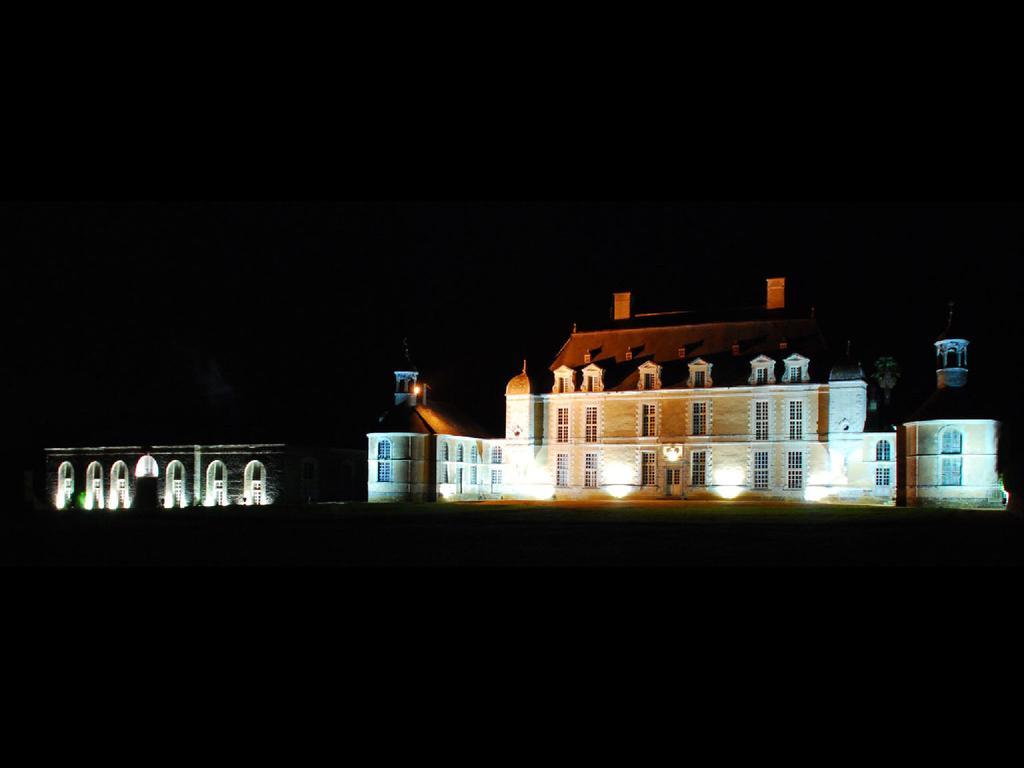 Chateau Du Boschet Bed & Breakfast Bourg-des-Comptes Exterior photo