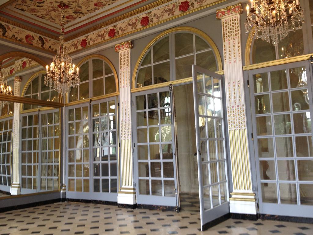 Chateau Du Boschet Bed & Breakfast Bourg-des-Comptes Exterior photo
