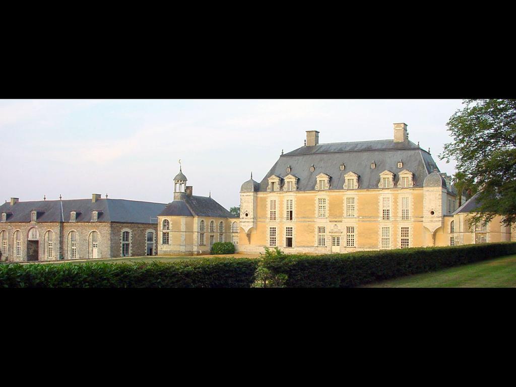 Chateau Du Boschet Bed & Breakfast Bourg-des-Comptes Exterior photo